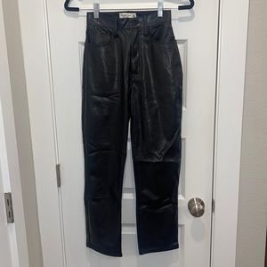 ABERCROMBIE the ankle straight ultra high rise vegan leather pants SIZE 23| 000R